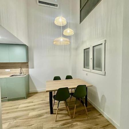 Gran Apartamento A Pie De Calle Valencia Luaran gambar