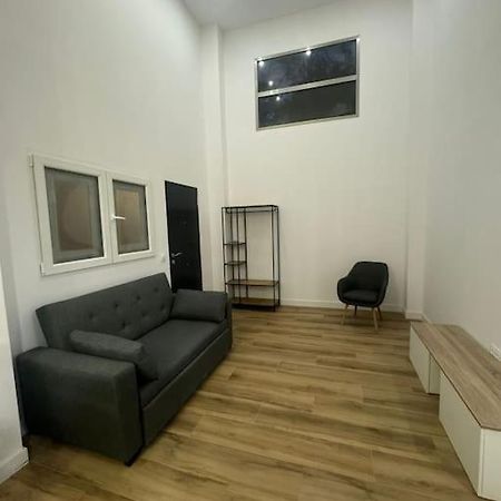 Gran Apartamento A Pie De Calle Valencia Luaran gambar