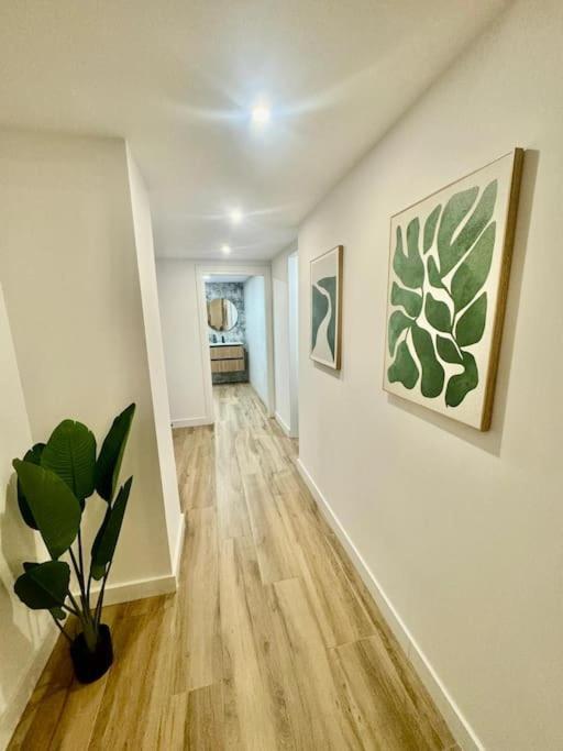 Gran Apartamento A Pie De Calle Valencia Luaran gambar
